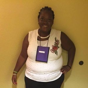 Meet your Posher, Shanora